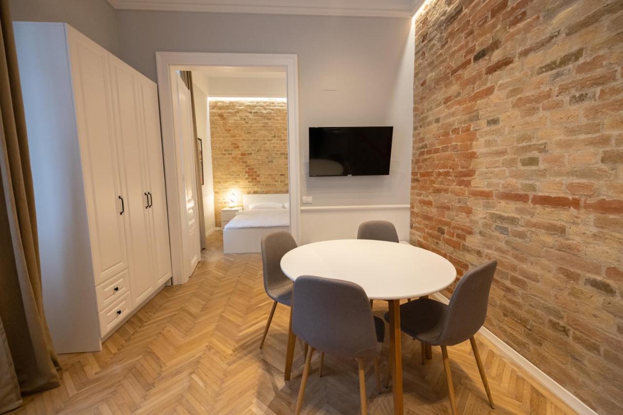Carol Residence 티미쇼아라 외부 사진
