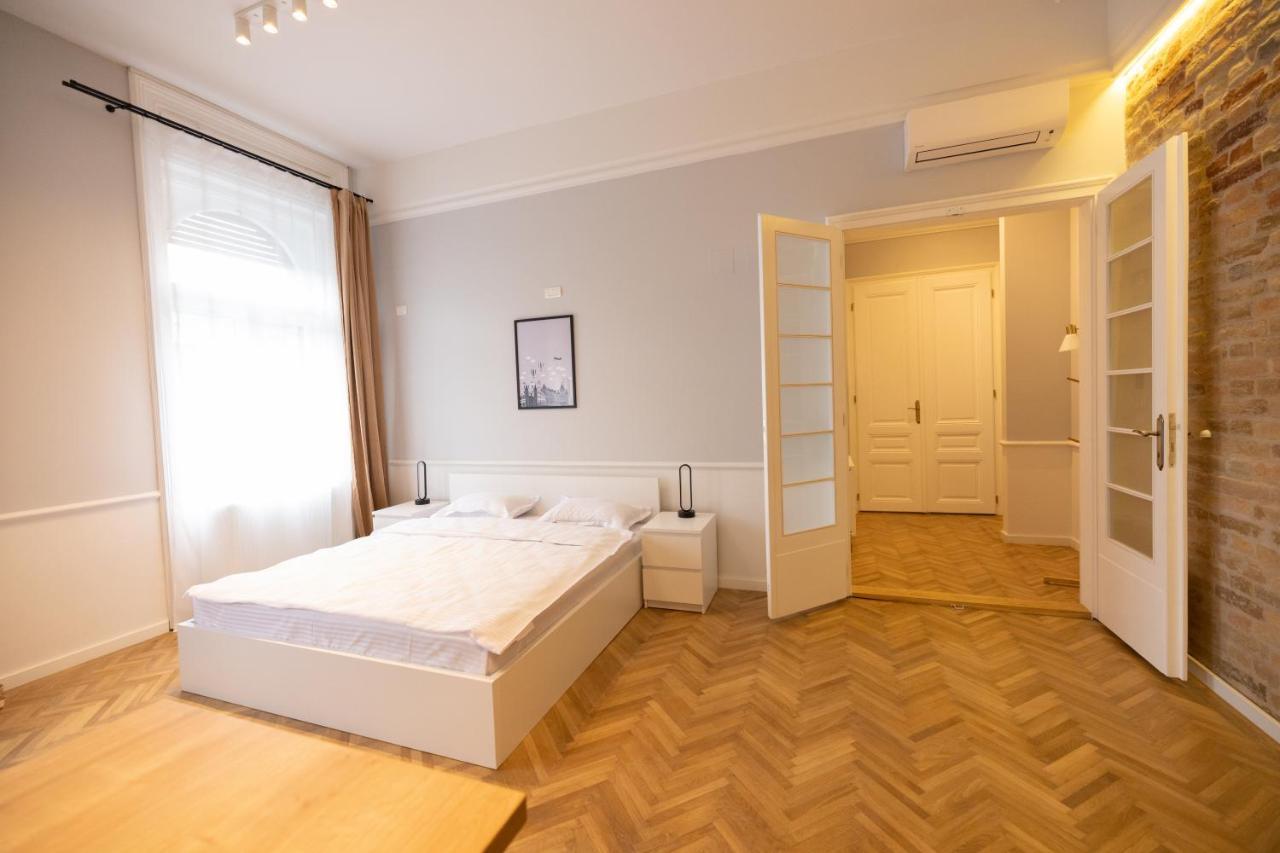 Carol Residence 티미쇼아라 외부 사진